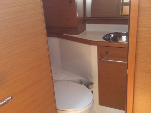 Jeanneau Sun Odyssey 379