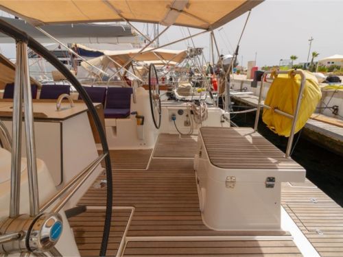 Dufour 500