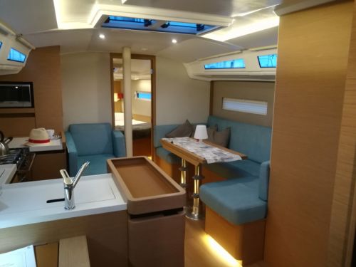 Jeanneau Sun Odyssey 410