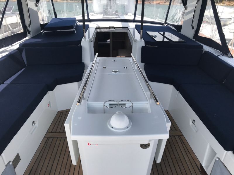 Beneteau Oceanis 46.1