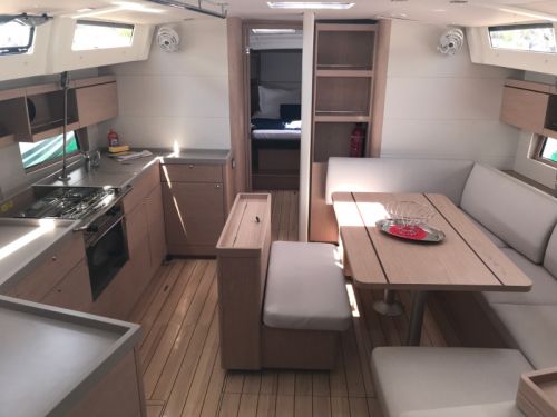 Beneteau Oceanis 46.1