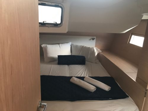 Beneteau Oceanis 51.1