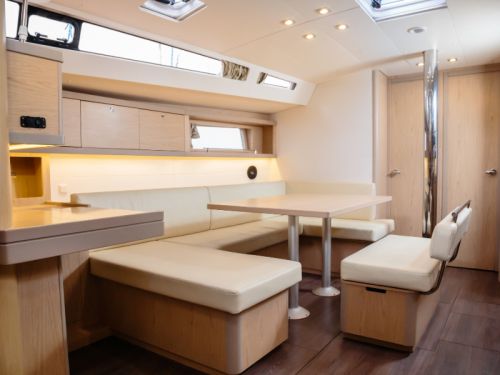 Beneteau Oceanis 48