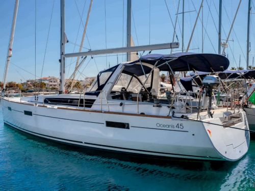 Beneteau Oceanis 45