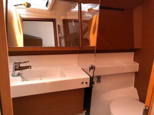 Jeanneau Sun Odyssey 410