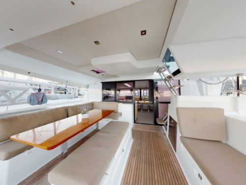 Fountaine Pajot Saona 47