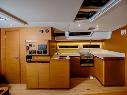 Jeanneau Sun Odyssey 490