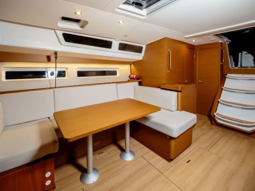 Jeanneau Sun Odyssey 490