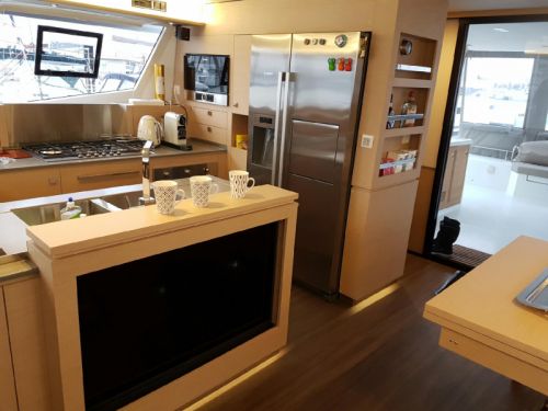 Fountaine Pajot Ipanema 58