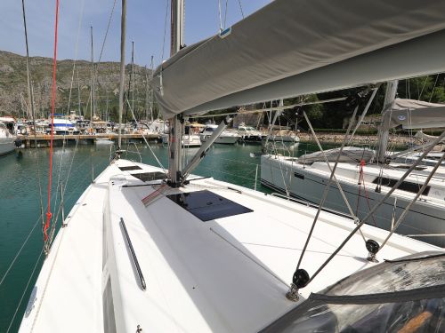 Hanse 418