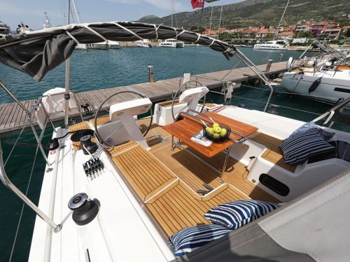 Hanse 458