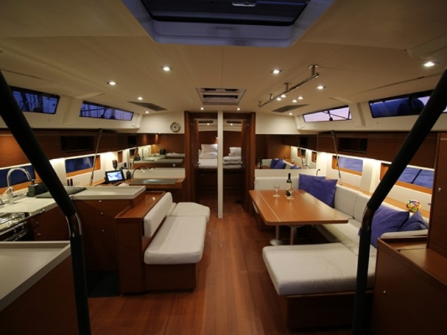 Beneteau Oceanis 51.1