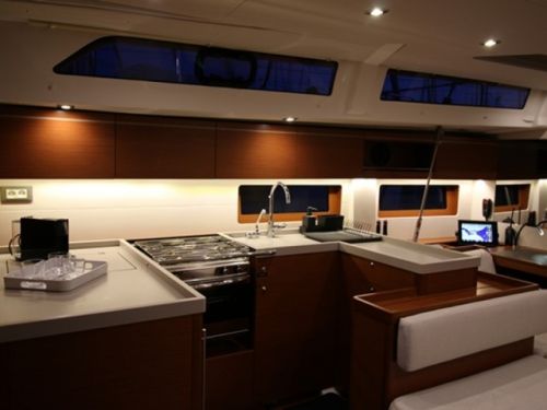 Beneteau Oceanis 51.1