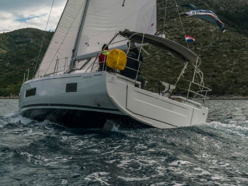 Beneteau Oceanis 46.1