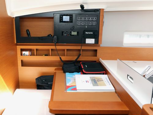 Jeanneau Sun Odyssey 410