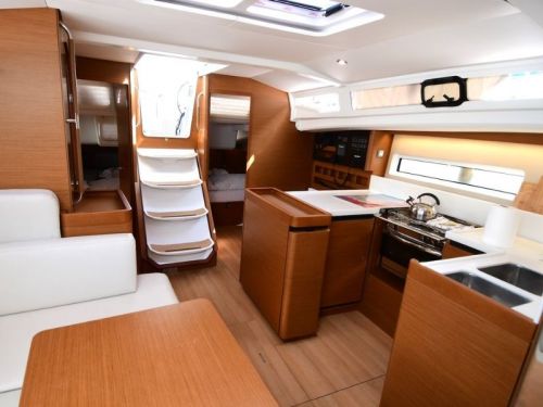 Jeanneau Sun Odyssey 440