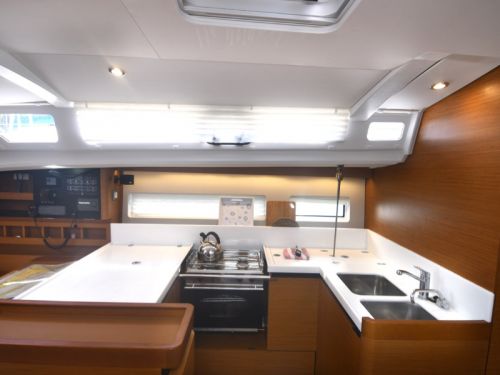 Jeanneau Sun Odyssey 440