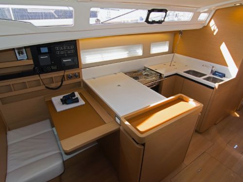 Jeanneau Sun Odyssey 440