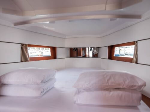 Beneteau Oceanis 38.1