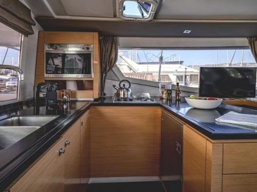 Fountaine Pajot Helia 44