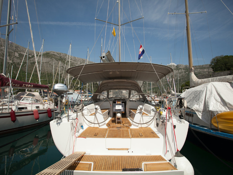 Hanse 445