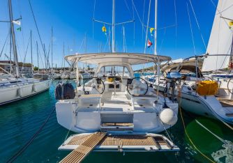 Yacht Offer