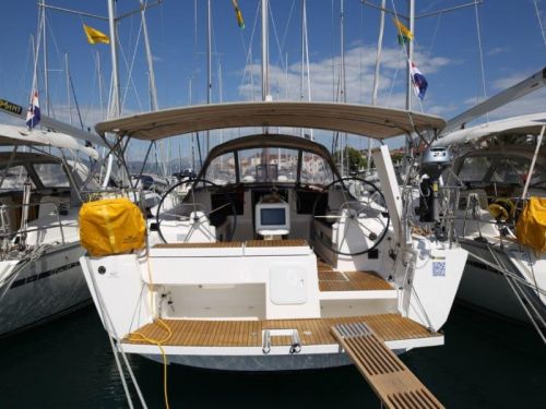 Dufour  412