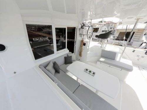 Lagoon 40