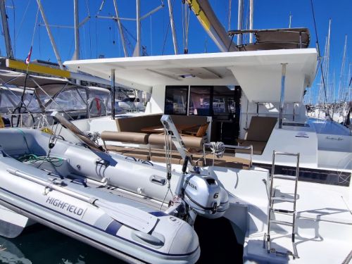 Fountaine Pajot Lucia 40