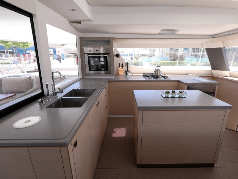 Fountaine Pajot Saba 50