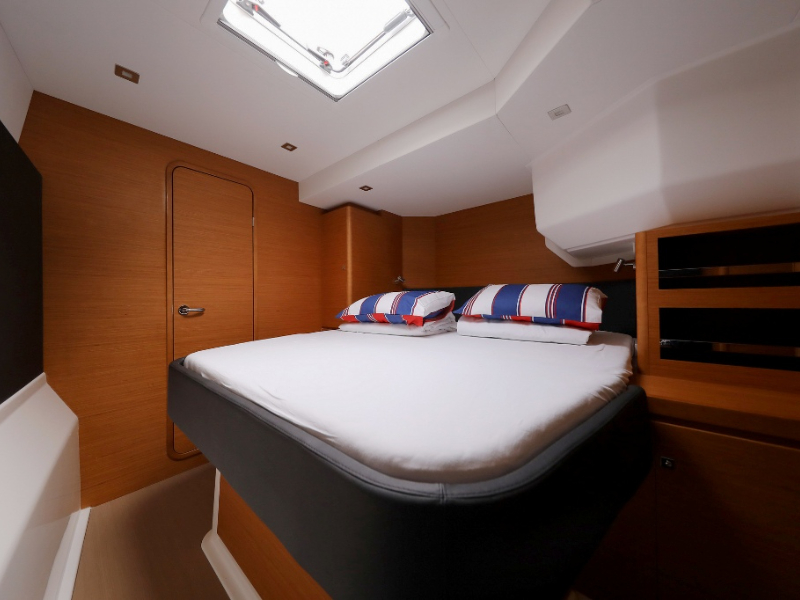 Dufour Catamaran 48