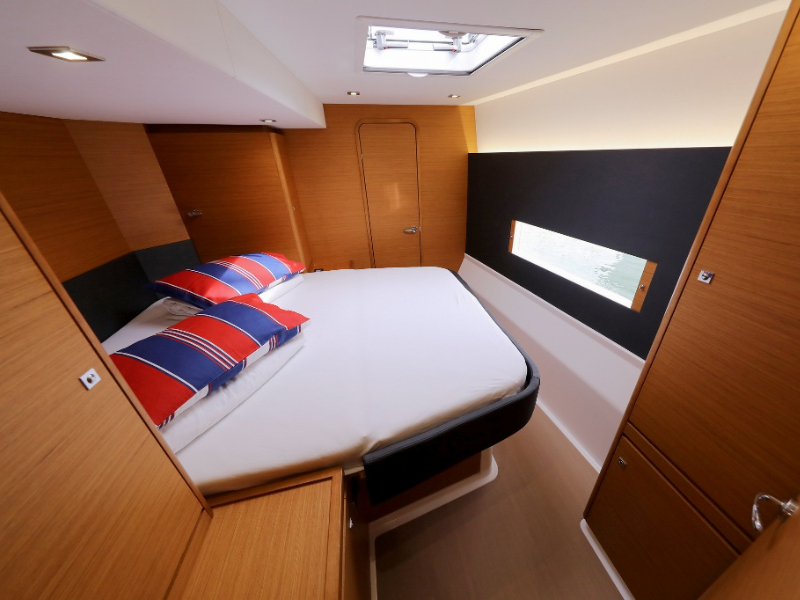 Dufour Catamaran 48