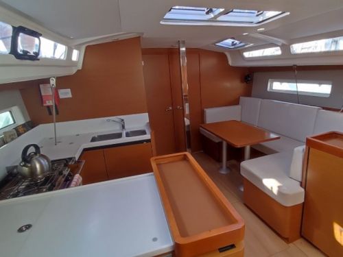 Jeanneau Sun Odyssey 440