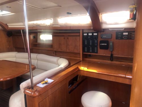 Jeanneau Sun Odyssey 49