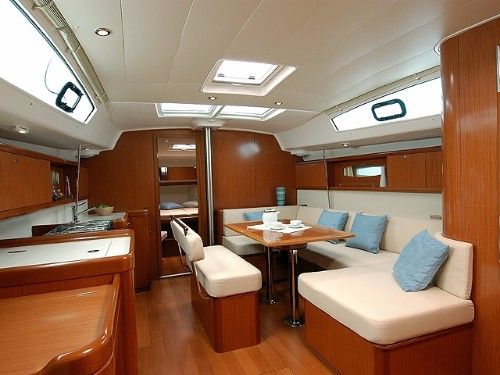 Beneteau Oceanis 43