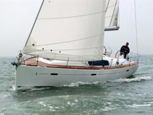 Beneteau Oceanis 43