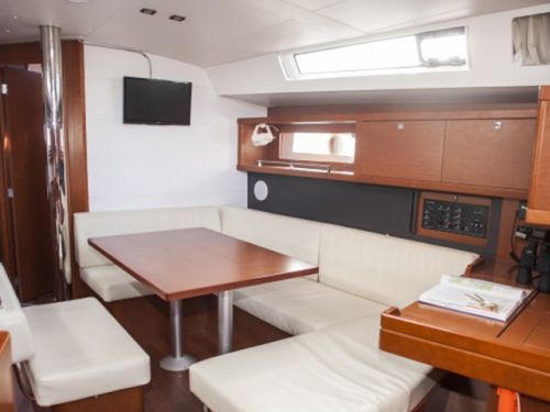 Beneteau Oceanis 45