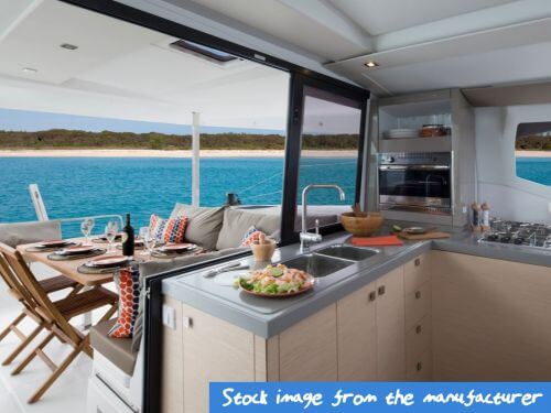 Fountaine Pajot Lucia 40