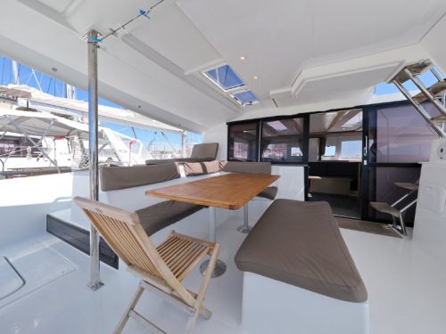 Fountaine Pajot Helia 44