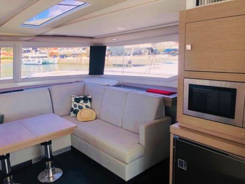 Fountaine Pajot Saona 47