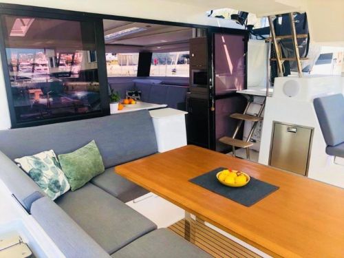 Fountaine Pajot Saona 47