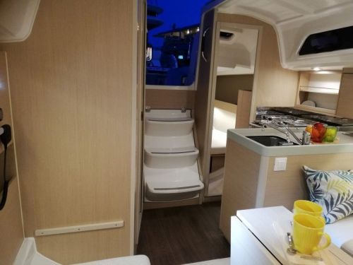 Beneteau Oceanis 30.1