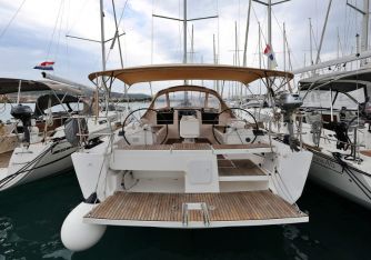 Yacht Offer