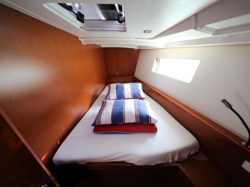 Beneteau Oceanis 45