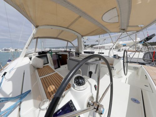 Beneteau Oceanis 45