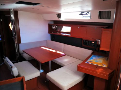 Beneteau Oceanis 45