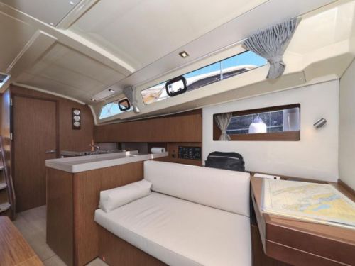 Beneteau Oceanis 41.1