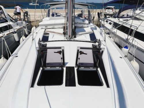 Beneteau Oceanis 46.1