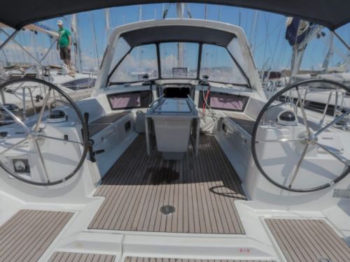 Beneteau Oceanis 48