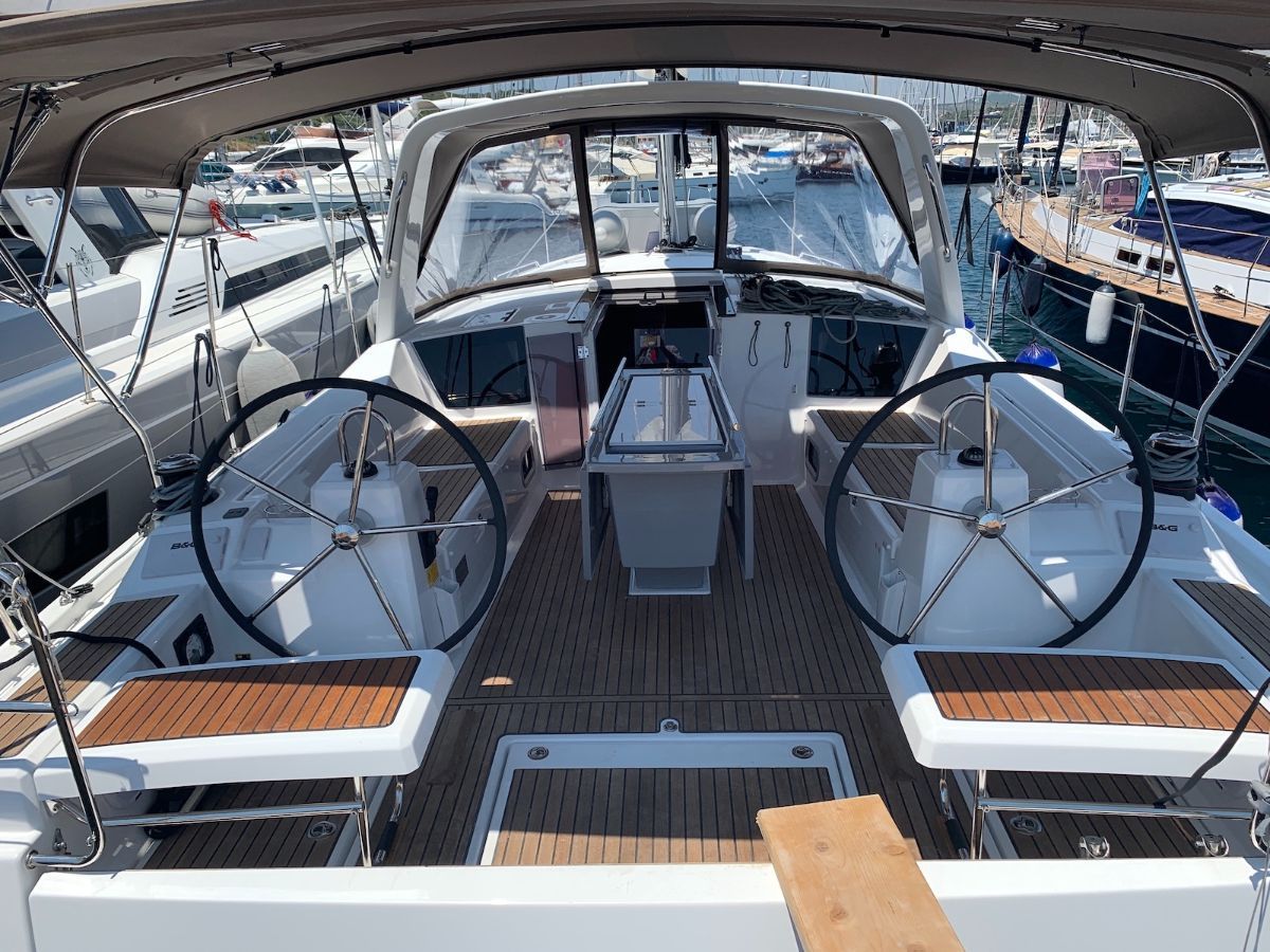 Beneteau Oceanis 41.1